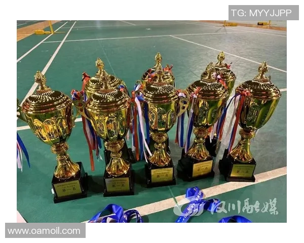 重庆羽毛球队以87分稳居大师赛积分榜首位展现强劲实力